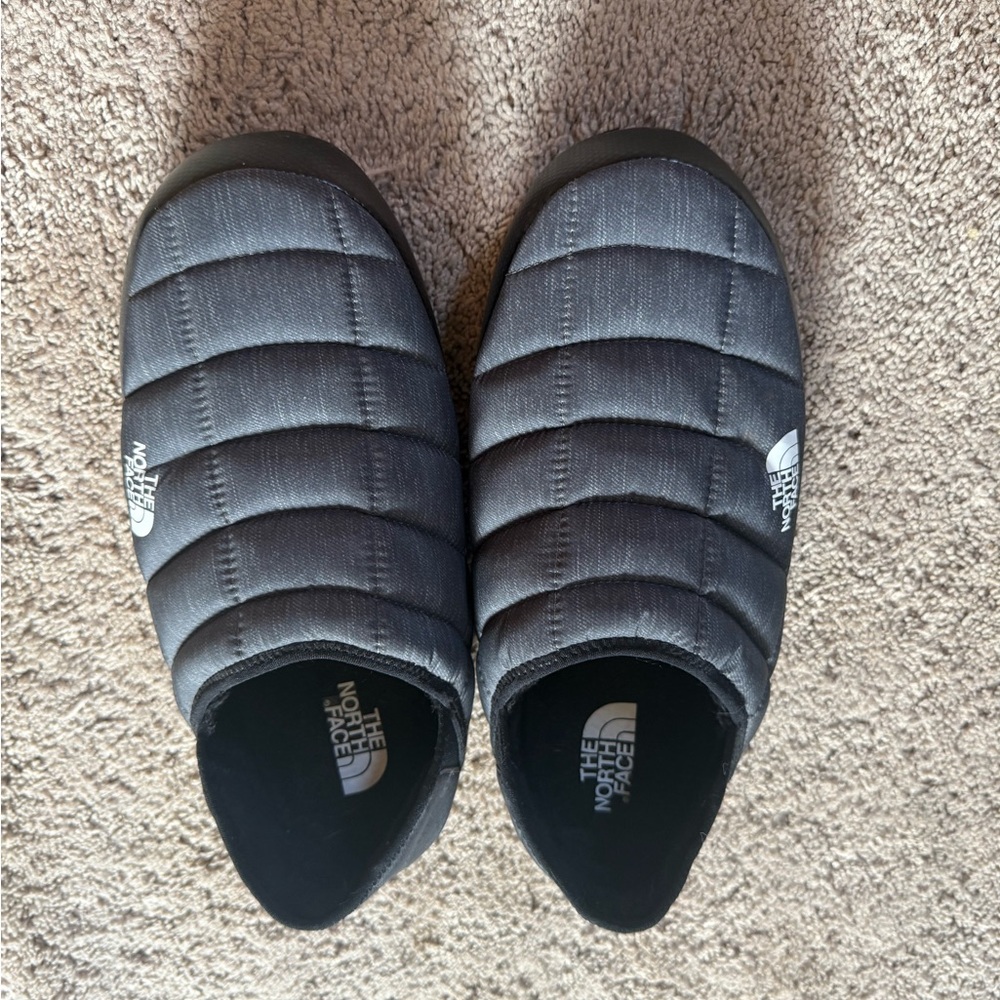The North Face Charcoal Quilted Slippers/Thermoball Mules